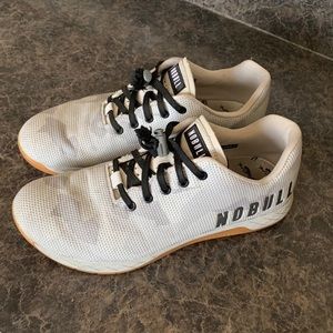 MEN’S NOBULL shoes